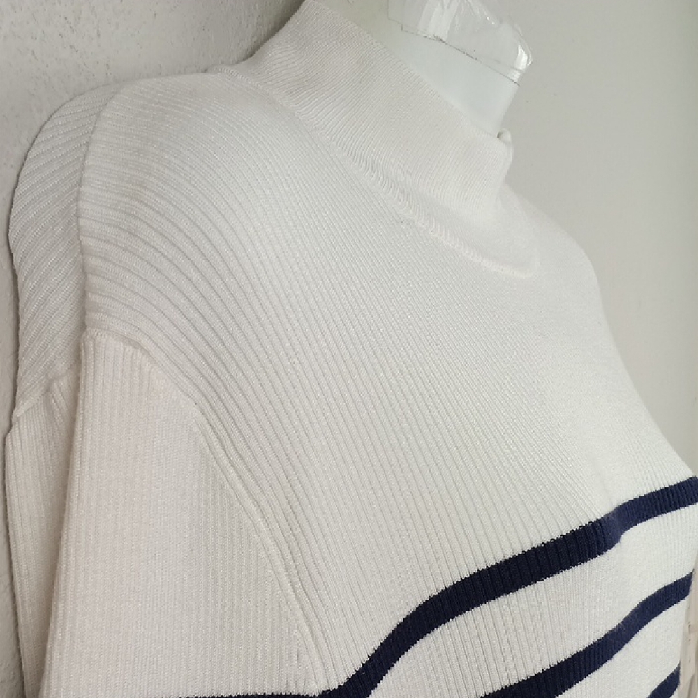 Anne Klein Womens Navy Blue/ White Striped Long Sleeve Knit Sweater sz L - Picture 3 of 12
